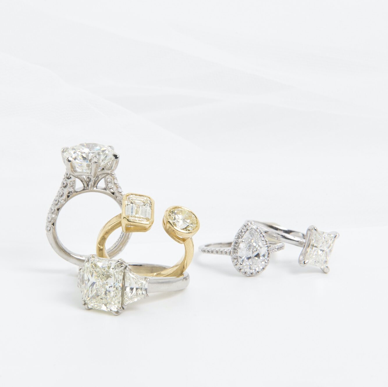 How to Select a Diamond Adamas Fine Jewelry
