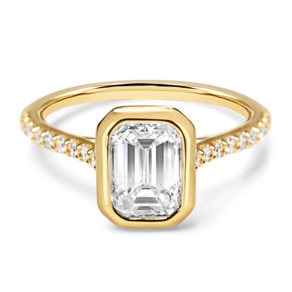 Emerald Cut Diamond Engagement Ring in Yellow Gold